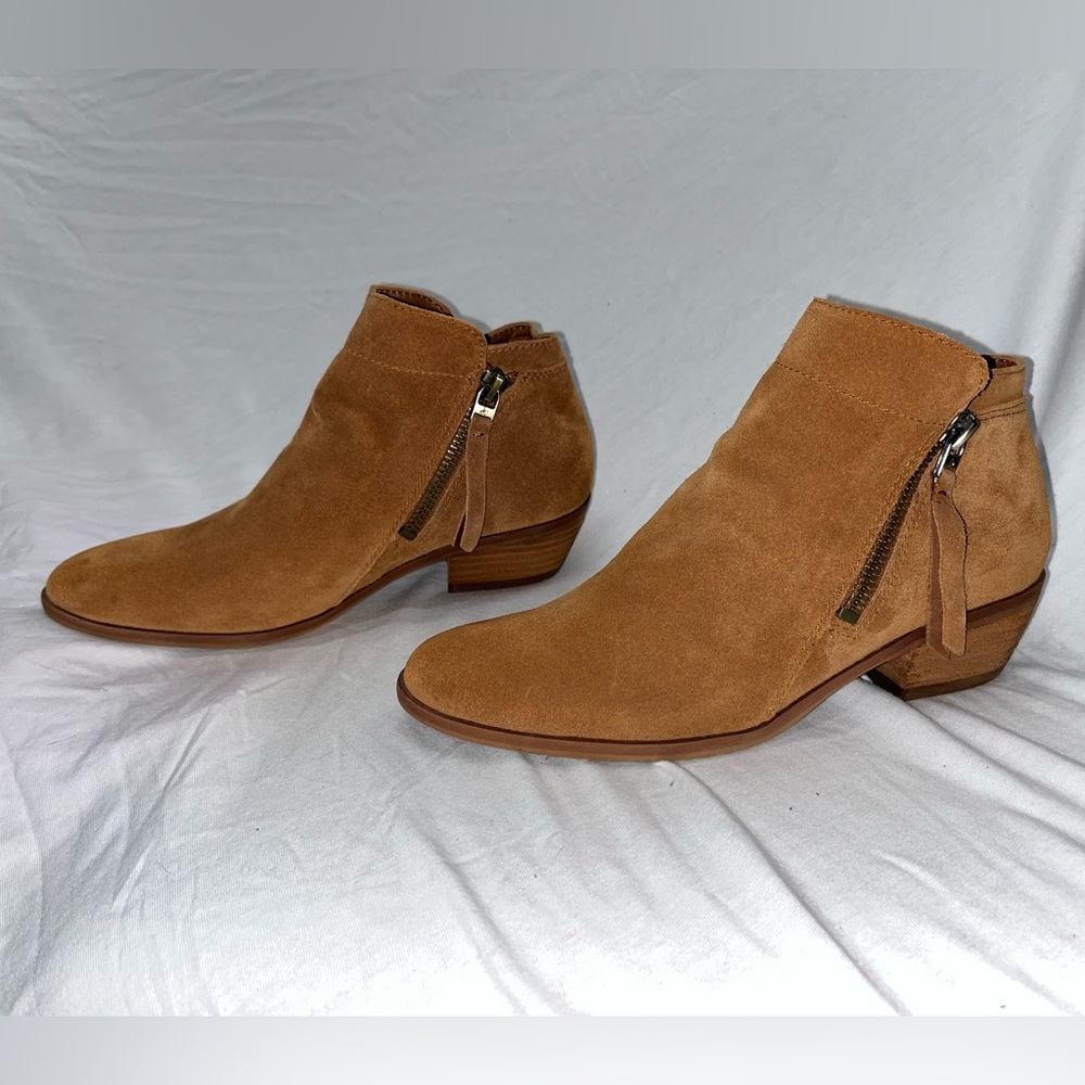 Sam Edelman Women’s Packer Ankle Bootie in Camel Suede Size 5